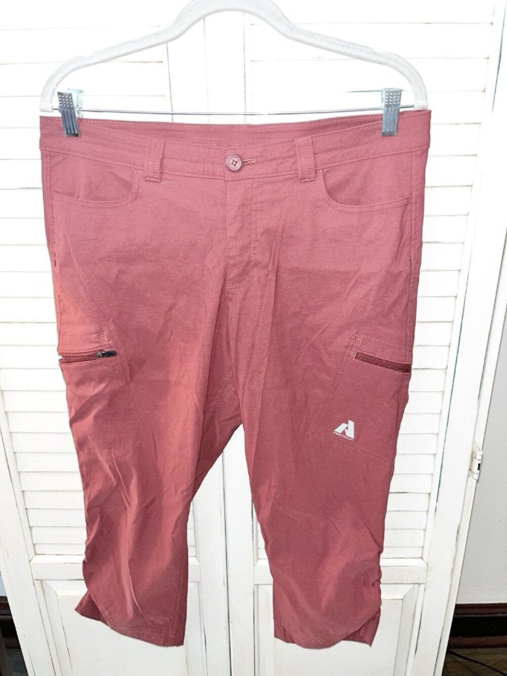 Eddie Bauer Womens Horizon Stretch Red Hiking Athletic Capris Size 10